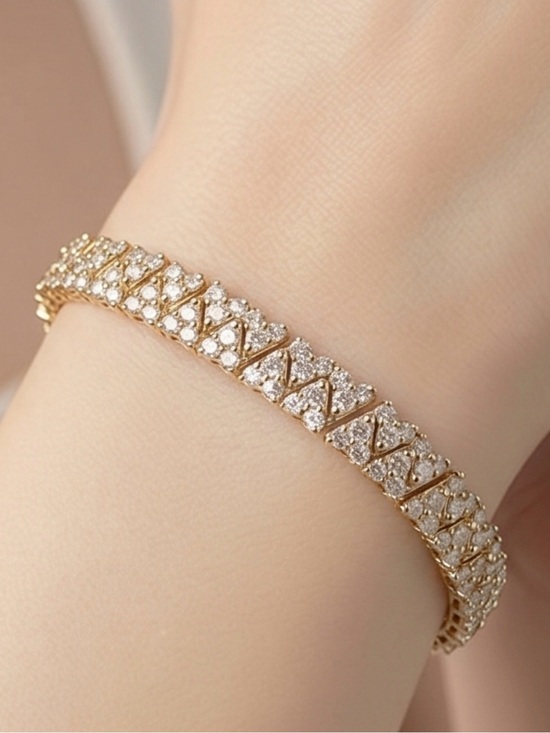 Jewelry - Elegant 6.5 CT Natural Diamonds Bracelet 14K Yellow Gold 7” Length
